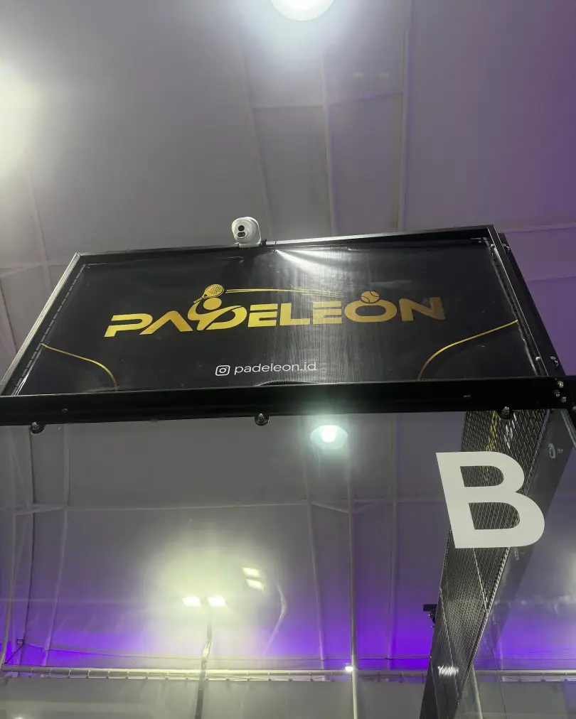 Court B sign